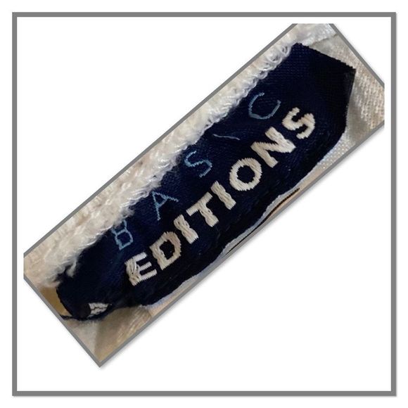 Basic Editions Size 2X White Capris - Picture 8 of 9